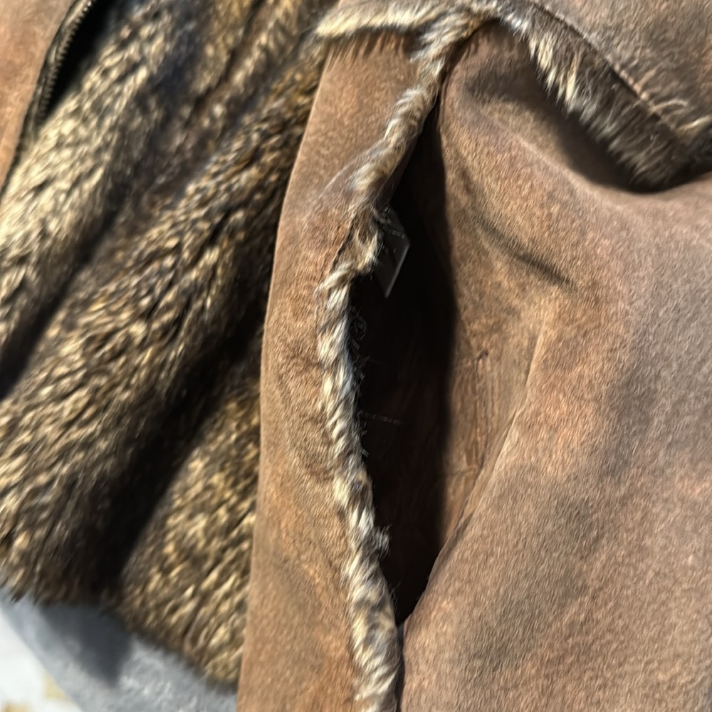 Guess leather jacket - Picture 8 of 11
